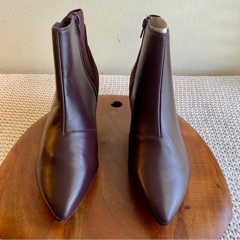 Clarks Kepley Erin Brown Leather Chelsea Ankle Boots with Kitten Heel - Picture 2 of 10